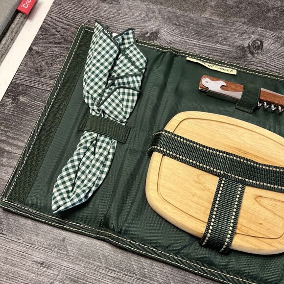 Wine & Cheese PICNIC AT ASCOT Kit NEW Portable Foldover Set GIFT Outdoor Summer - Picture 4 of 5